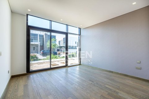 Müüa villa asukohaga DAMAC Hills (Akoya by DAMAC), Dubai, AÜE: 5 magamistoaga, 448 m² Nr 654733 - pilt 4