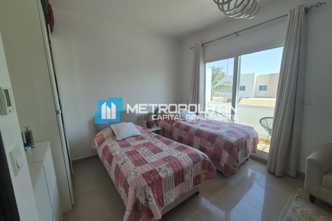 Vila di Al Reef, Abu Dhabi, UEA 3 kamar tidur, 174.1 m2 nomor 693878 - foto 16