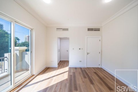 Villa Dubai Sports Cityjā, AAE 5 istabas, 1049 m2 Nr. 646400 - attēls 15