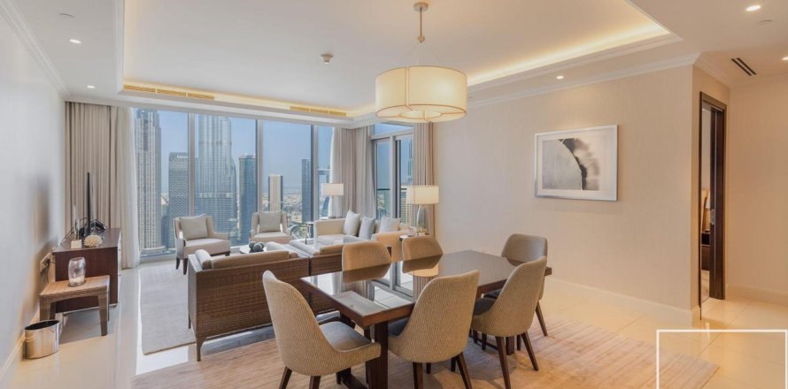 Wohnung in Downtown Dubai (Downtown Burj Dubai), Dubai, VAE: 3 Schlafzimmer, 203 m2 Nr. 646404