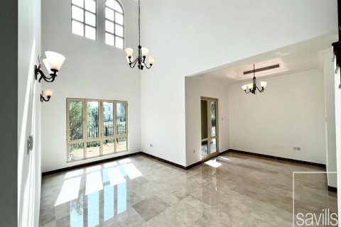 Willa do wynajęcia w Jumeirah Islands, Dubai, ZEA 4 sypialnie, 483 mkw., nr 646405 - zdjęcie 2