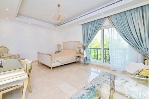 Villa te huur in Jumeirah Islands, Dubai, VAE 4 slaapkamers, 483 vr.m., nr 646401 - foto 7