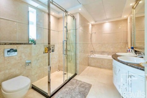 Villa te huur in Jumeirah Islands, Dubai, VAE 4 slaapkamers, 483 vr.m., nr 646401 - foto 10