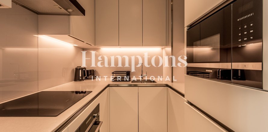 Lakás itt: Jumeirah Beach Residence, Dubai, EAE, 1 hálószoba, 58.436 m², azonosító: 693581