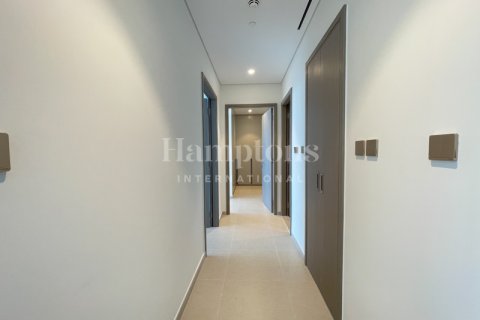 Apartment in Palm Jumeirah, Dubai, UAE 2 bedrooms, 114.82810800 sq.m. № 583628 - photo 12