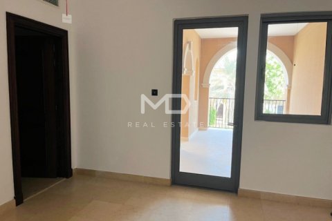 Saadiyat Island, Abu Dhabi, संयुक्त अरब अमीरात में टाउनहाउस, 4 बेडरूम, 412.5 वर्ग मीटर, संख्या 554784 - फ़ोटो 11
