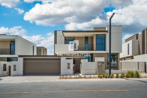 Снять в аренду виллу в Al Furjan, Дубай, ОАЭ 4 спальни, 480м2, № 663775 - фото 5