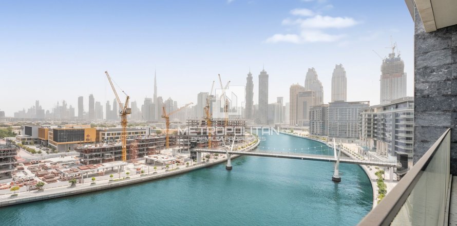 Apartamento en Al Wasl, Dubai, EAU 2 dormitorios, 141 m² № 663774