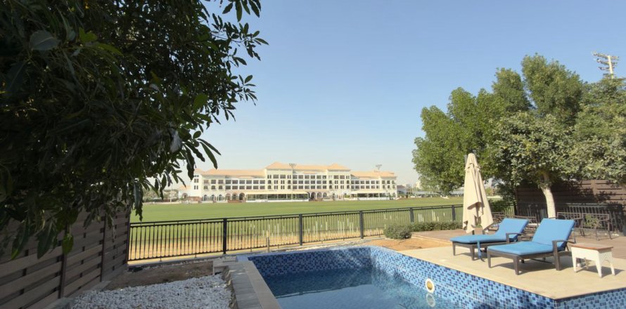 Villa sa Dubai, UAE 4 silid-tulugan, 635.8 sq.m. № 701333