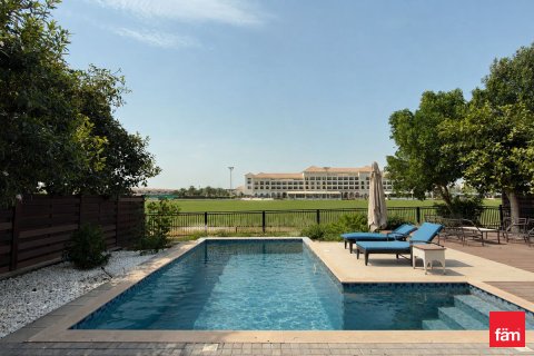 Vila u gradu Dubai, UAE 4 spavaće sobe, 635.8 m2 Br. 701333