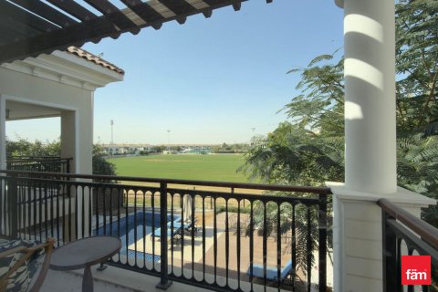 Villa sa Dubai, UAE 4 silid-tulugan, 635.8 sq.m. № 701333 - larawan 5