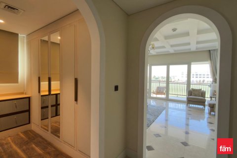 Villa sa Dubai, UAE 4 silid-tulugan, 635.8 sq.m. № 701333 - larawan 10