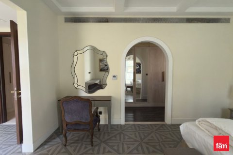 Villa sa Dubai, UAE 4 silid-tulugan, 635.8 sq.m. № 701333 - larawan 8