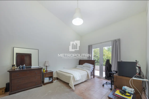 Villa til salgs i Motor City, Dubai, Emiratene 3 soverom, 454 kvm Nr. 663495 - Foto 9