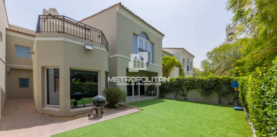 Вилла в Motor City, Дубай, ОАЭ 3 спальни, 454м2 № 663495