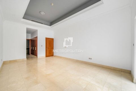 Kaupunkipientalo Palm Jumeirah, Dubai, Arabiemiraatit 3 makuuhuonetta, 456 m2 № 663440 - kuva 20