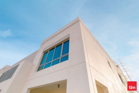 Снять в аренду виллу в Джабаль-Али, Дубай, ОАЭ 4 спальни, 741.7м2, № 689375 - фото 7