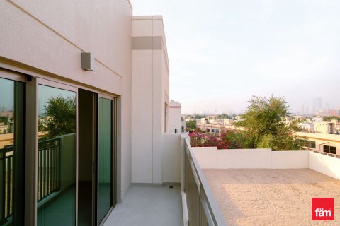 Снять в аренду виллу в Джабаль-Али, Дубай, ОАЭ 4 спальни, 741.7м2, № 689375 - фото 24