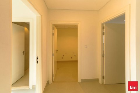 Снять в аренду виллу в Джабаль-Али, Дубай, ОАЭ 4 спальни, 741.7м2, № 689375 - фото 6