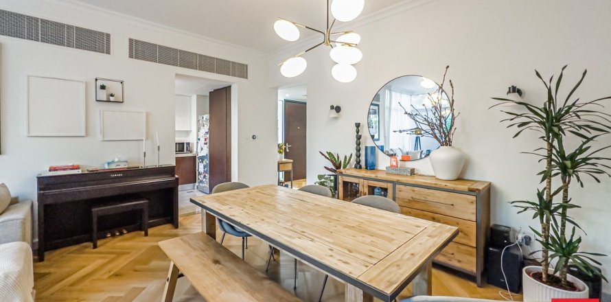 Townhouse di Dubai, UEA 4 kamar tidur, 310.5 m2 nomor 693044