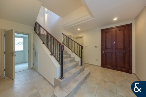 וילה למכירה ב Dubai Sports City, Dubai, איחוד האמירויות 4 חדרי שינה, 350 מ"ר, מספר 667731 - תמונה 6