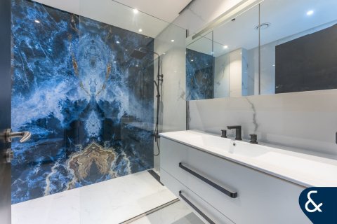 דירה למכירה ב Dubai Marina, Dubai, איחוד האמירויות 2 חדרי שינה, 133 מ"ר, מספר 667729 - תמונה 9