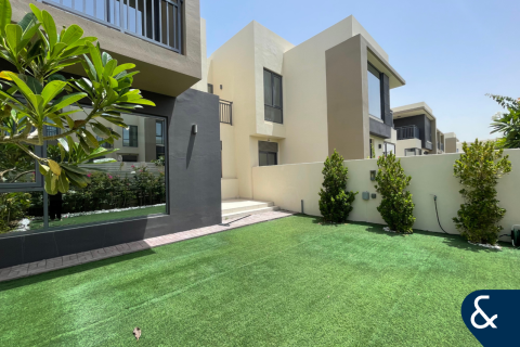 Villa Dubai Hills Estate, Dubaijā, AAE 3 istabas, 207 m2 Nr. 667733 - attēls 1