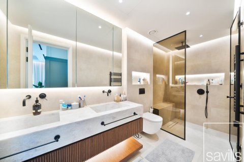 Apartman u gradu DIFC, Dubai, UAE 3 spavaće sobe, 192 m2 Br. 655993 - Slika 12