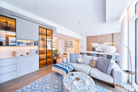 Apartman u gradu DIFC, Dubai, UAE 3 spavaće sobe, 192 m2 Br. 655993 - Slika 2