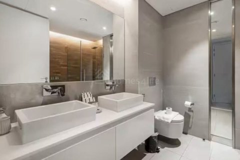 Apartamento para arrendamento em Bluewaters, Dubai, EAU 2 quartos, 184 m2 № 697311 - foto 3