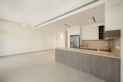 Villa in Mudon, Dubai, UAE 3 bedrooms, 168 sq.m. № 697308 - photo 2