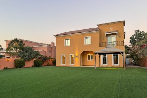 Villa itt: Arabian Ranches, Dubai, EAE, 4 hálószoba, 955 m², azonosító: 697287 - fénykép 8
