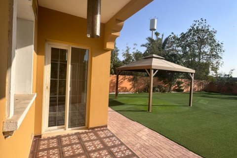 Villa itt: Arabian Ranches, Dubai, EAE, 4 hálószoba, 955 m², azonosító: 697287 - fénykép 10