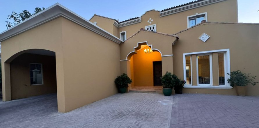 Arabian Ranches, Dubai, संयुक्त अरब अमीरात में विला, 4 बेडरूम, 955 वर्ग मीटर, संख्या 697287