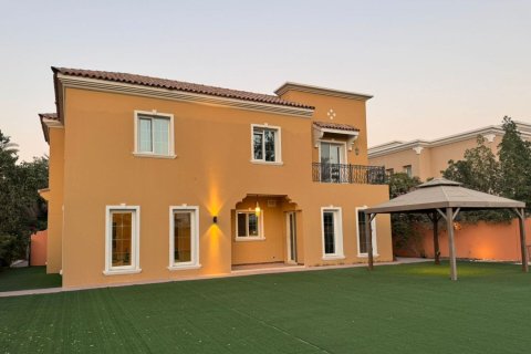 Villa itt: Arabian Ranches, Dubai, EAE, 4 hálószoba, 955 m², azonosító: 697287 - fénykép 7