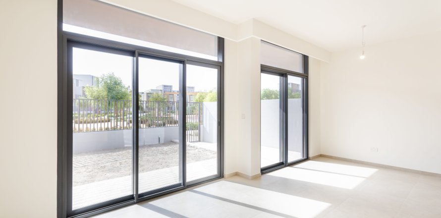 Townhouse in Mudon, Dubai, UAE 3 bedrooms, 168 sq.m. № 697309