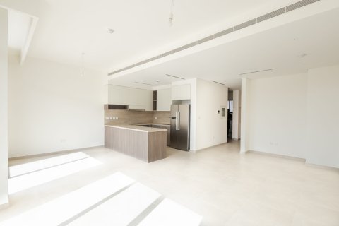 Townhouse in Mudon, Dubai, UAE 3 bedrooms, 168 sq.m. № 697309 - photo 4