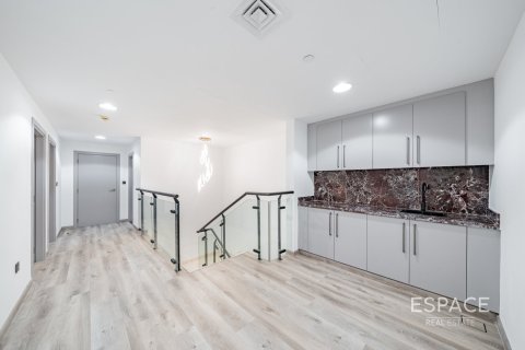 Duplex para venda em Jumeirah Beach Residence, Dubai, EAU 3 quartos, 350 m2 № 649822 - foto 6