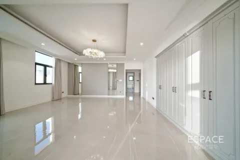 Villa til salg i Palm Jumeirah, Dubai, UAE 5 soveværelser, 743 kvm № 649823 - foto 18