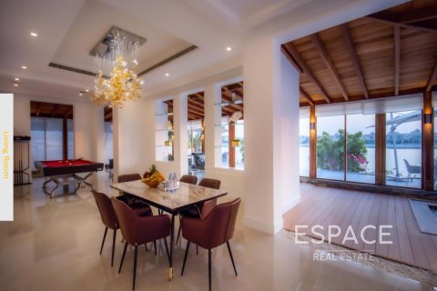 Villa til salg i Palm Jumeirah, Dubai, UAE 5 soveværelser, 743 kvm № 649823 - foto 21
