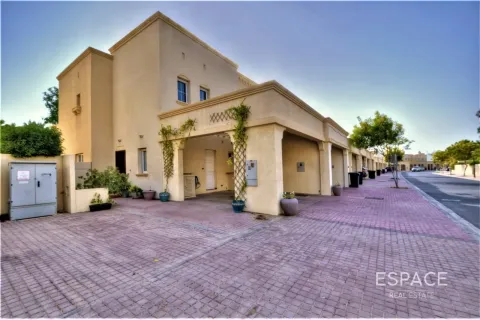 Villa till försäljning i The Springs, Dubai, UAE 2 sovrum, 167 kvm Nr. 649820 - fotografi 8
