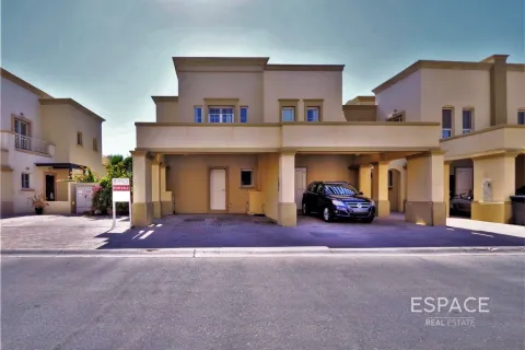 Villa itt: The Springs, Dubai, EAE, 2 hálószoba, 167 m², azonosító: 649820 - fénykép 1