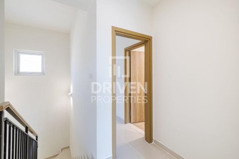 Villetta a schiera in vendita a Dubai Land, Dubai, EAU 2 camere da letto, 161 mq. № 683424 - foto 10