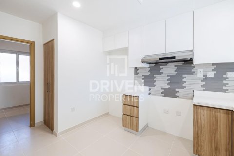 Villetta a schiera in vendita a Dubai Land, Dubai, EAU 2 camere da letto, 161 mq. № 683424 - foto 11