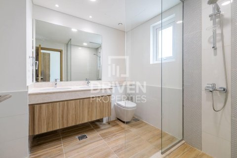 Villetta a schiera in vendita a Dubai Land, Dubai, EAU 2 camere da letto, 161 mq. № 683424 - foto 13