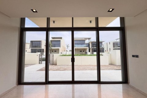 Vilë në Dubai Hills Estate, Dubai, Emiratet e Bashkuara Arabe 5 dhoma gjumi, 786 m2. № 619790 - Foto 3
