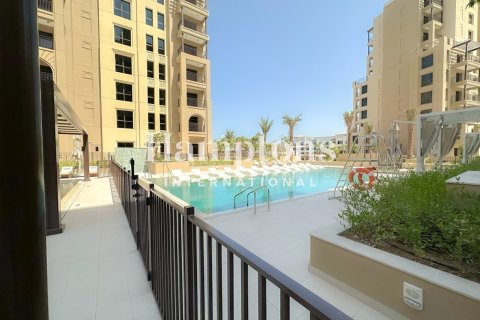 Apartament në Umm Suqeim, Dubai, Emiratet e Bashkuara Arabe 1 dhomë gjumi, 88.07204400 m2. № 714621 - Foto 1