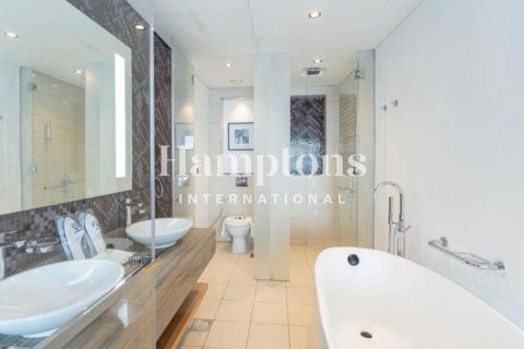 Apartamento en alquiler en Business Bay, Dubai, EAU 3 dormitorios, 161.92992900 m2 № 712630 - foto 17