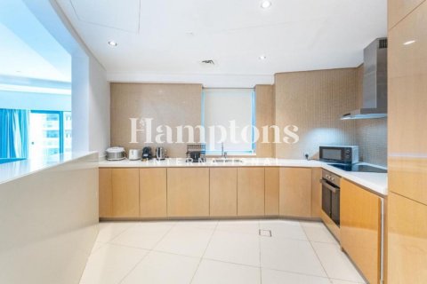 Apartamento en alquiler en Business Bay, Dubai, EAU 3 dormitorios, 161.92992900 m2 № 712630 - foto 3