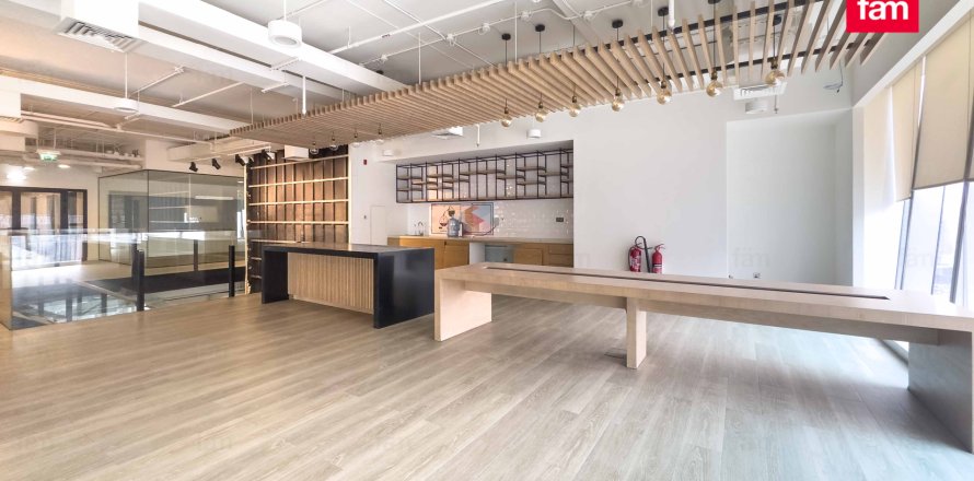 Oficiu în Business Bay, Dubai, EAU 1843.1 mp.  №692963